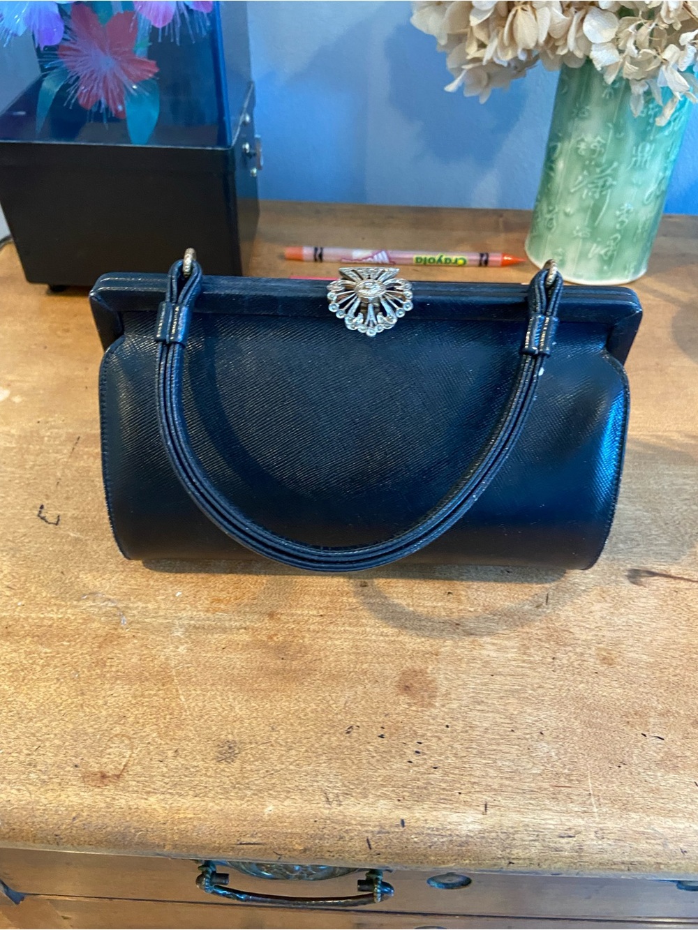 Vintage Elizabeth Arden handbag with marcasite fastener